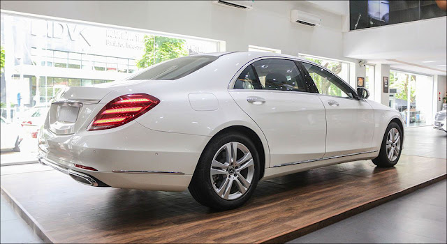 Thiết kế phần hông xe Mercedes S450 L 2018 Thiết kế phần hông xe Mercedes S450 L 2018