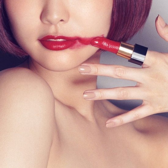 As divertidas fotografias pop analógicas e desconstrutivas de Yuni Yoshida Yuni Yoshida instagram arte fotografia cultura pop divertidas desconstrução surreal