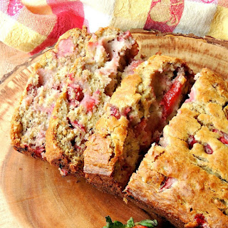 Strawberry Banana Bread - This bread recipe combines to of my favorite flavors in an amazingly moist and tender loaf. If you love strawberries and bananas, this bread is a MUST make!! #banana #strawberry #bread #quickbread #recipe | bobbiskozykitchen.com Strawberry Banana Bread - This bread recipe combines to of my favorite flavors in an amazingly moist and tender loaf. If you love strawberries and bananas, this bread is a MUST make!! #banana #strawberry #bread #quickbread #recipe | bobbiskozykitchen.com