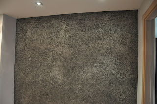 Isaac Pintura: estuco y otras hierbas