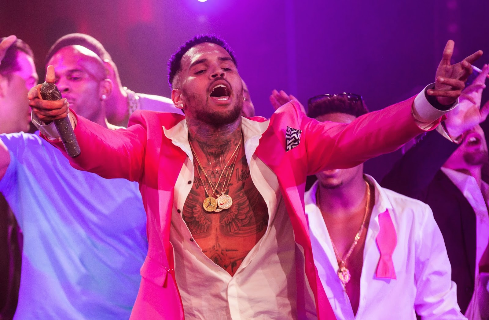 CHRIS BROWN RESIDENCY AT DRAI'S