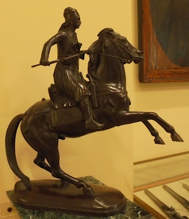 το έργο Γεώργιος Καραϊσκάκης έφιππος του Μιχάλη Τόμπρου στο Εθνικό και Ιστορικό Μουσείο της Αθήνας