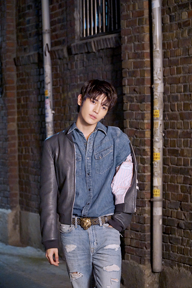 Taeyong and Winwin did a photoshoot for Vogue ~ NCT WORLD - Kim Nevinson