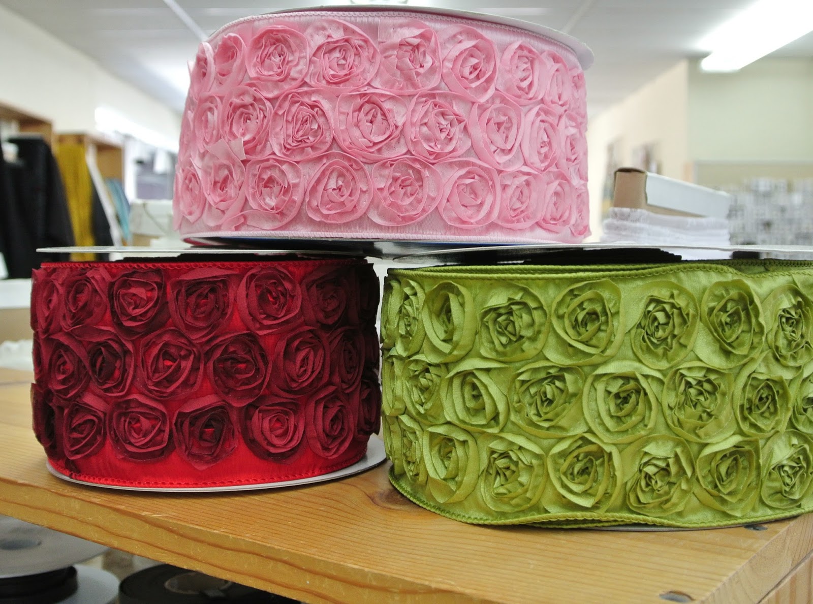 Treadle Yard Goods Flower Ribbons