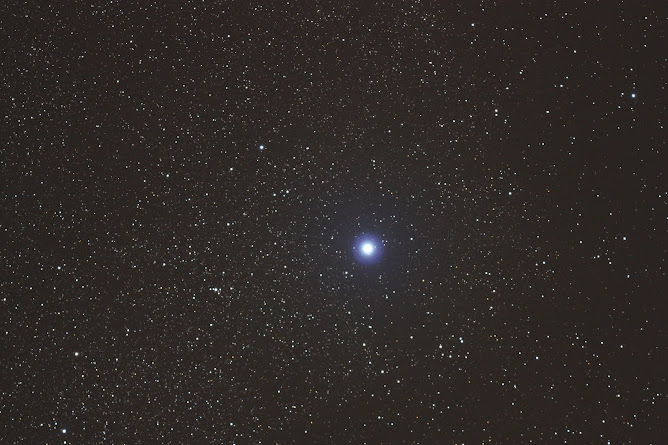 Estrella Deneb y alrededores