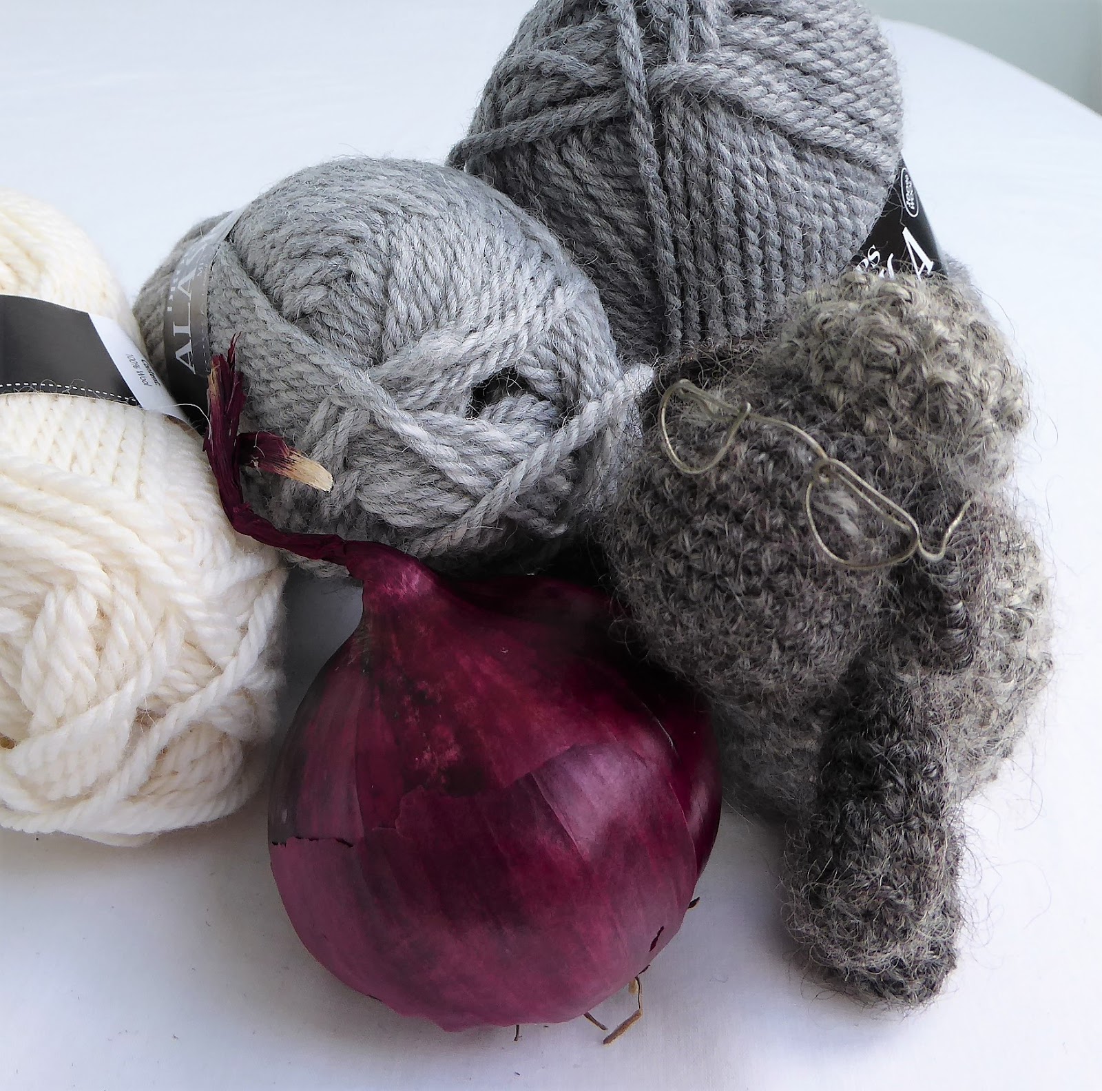 Wool Tribulations of Hand Spinning and Herbal Dyeing Red Onion Skin