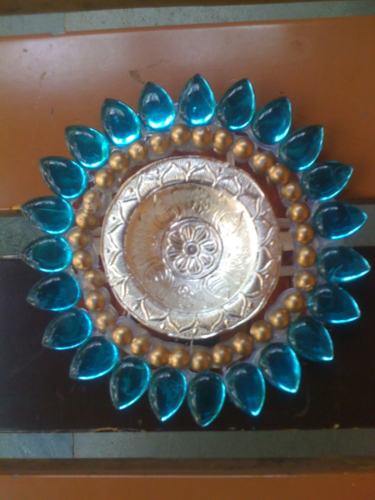 QUILLING IDEA BY FALGUNI ACRYLIC DIYAS