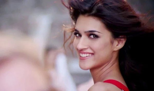 Pics Of Engineer Cum Actress Kriti Sanon That Will Make You Fall In