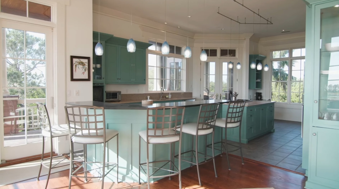 31 Interior Design Photos vs. 221 Ocean Marsh Rd, Kiawah Island, SC Luxury Home Tour