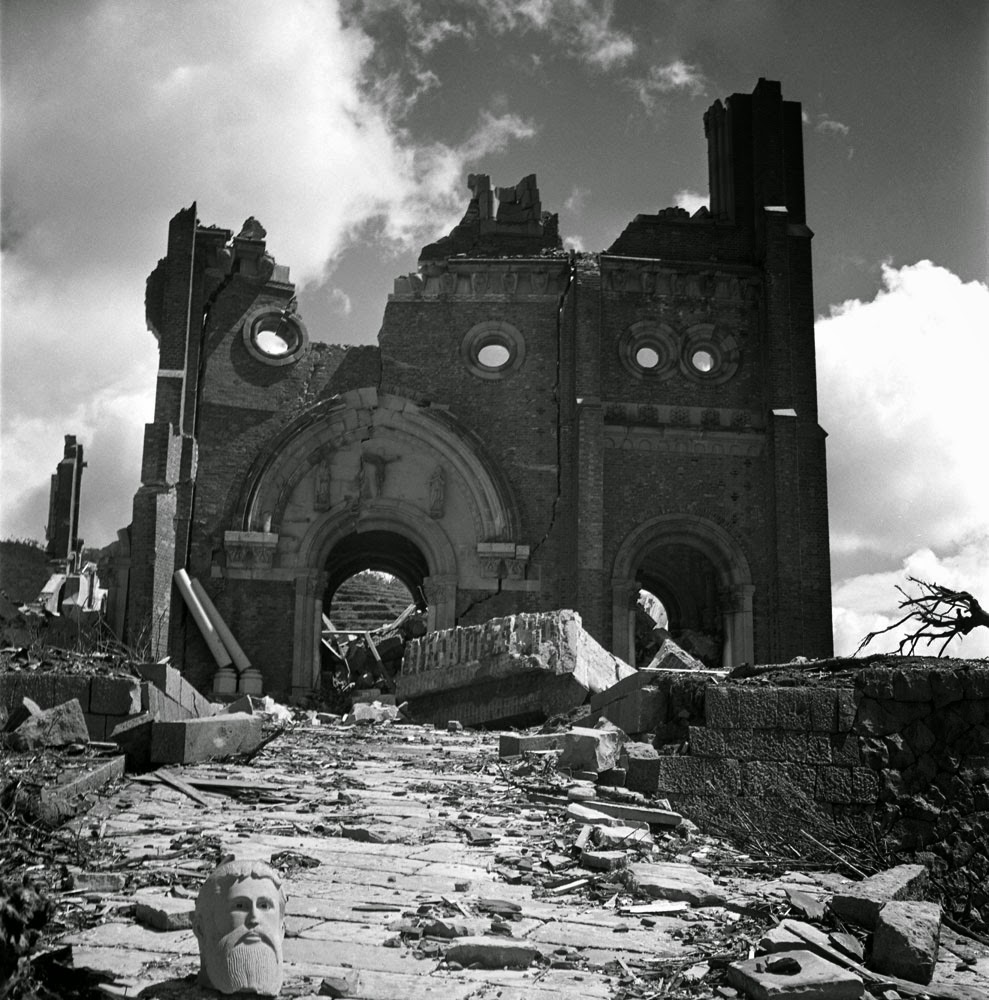 Urakami cathedral roman catholic nagasaki september 1945