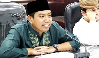 Korupsi Bansos 2015, Kejaksaan Tahan Ketua DPRD Jember Thoif 