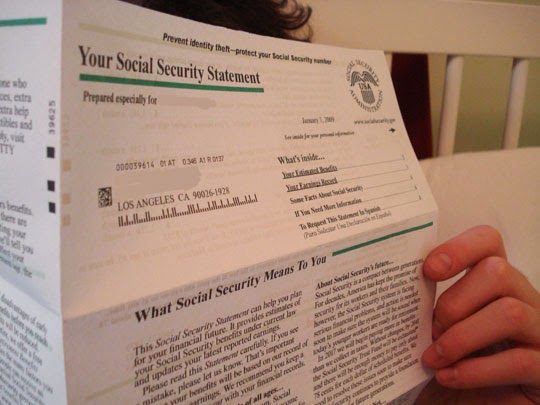Paper social security card application picture