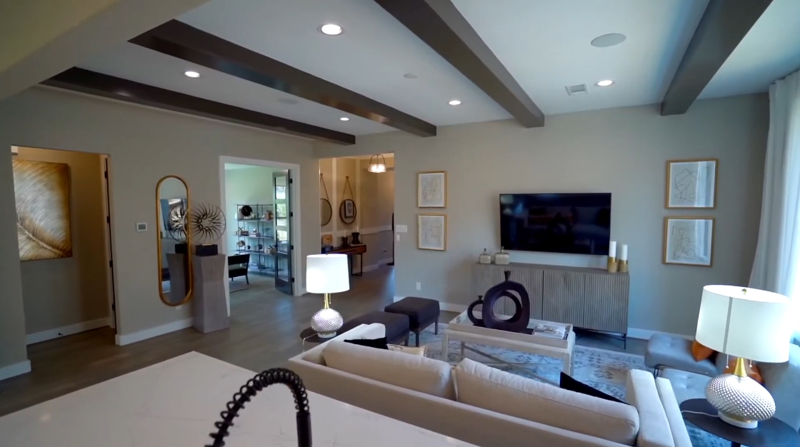 Tour 2623 Oakland Park Dr, Conroe, TX vs. 14 Interior Design Photos