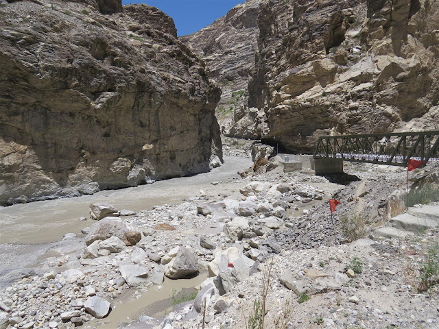 Confluence of Sutlej and Spiti Confluence of Sutlej and Spiti