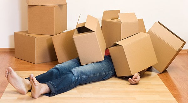 Packing boxes how to avoid stress moving house