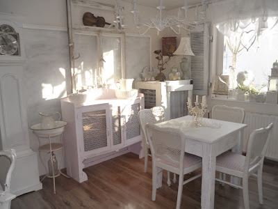 Heavens rosé Cottage: Unser kleines Esszimmer im Vintage-Stil