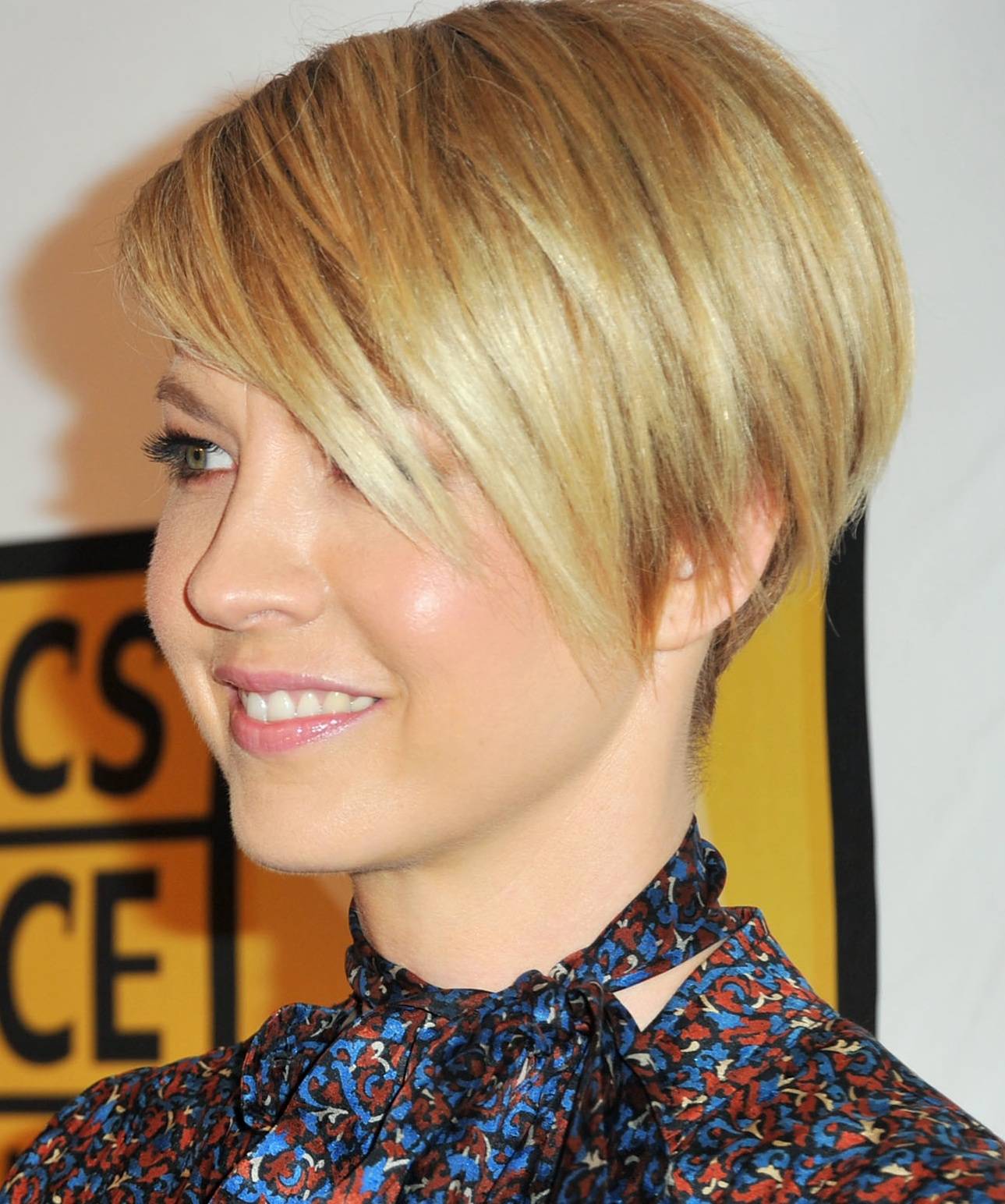 the pixie revolution: short haired babe of the week aug 20th