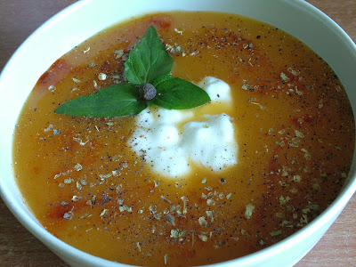Zupa jogurtowo-dyniowa na ostro