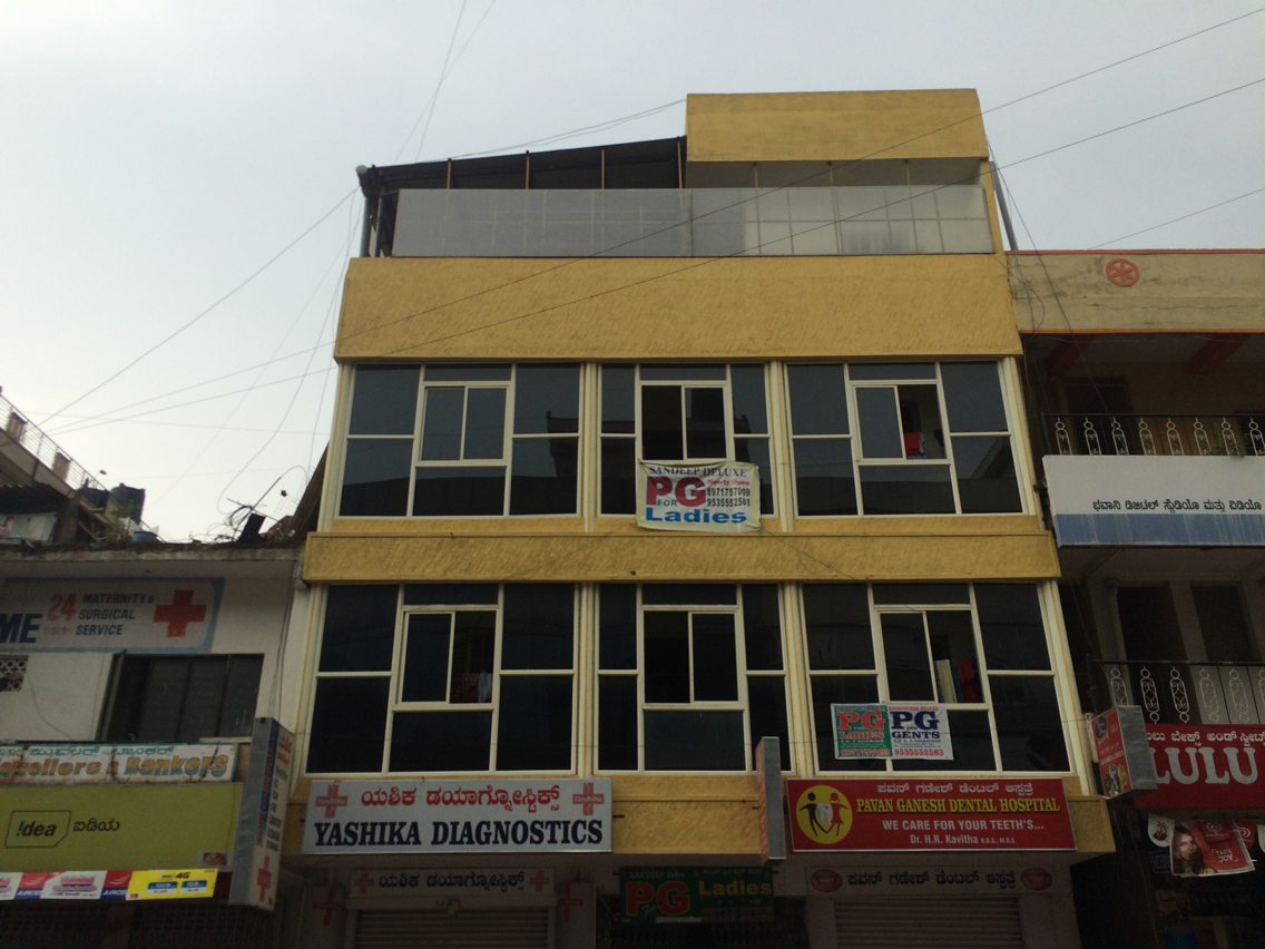 pg in bangalore, paying guest in bangalore, pgs in bangalore, pg near bangalore, luxury pg in bangalore, luxury pgs in bangalore, best pg in bangalore, executive pg in bangalore, posh pg in bangalore, mens pg in bangalore