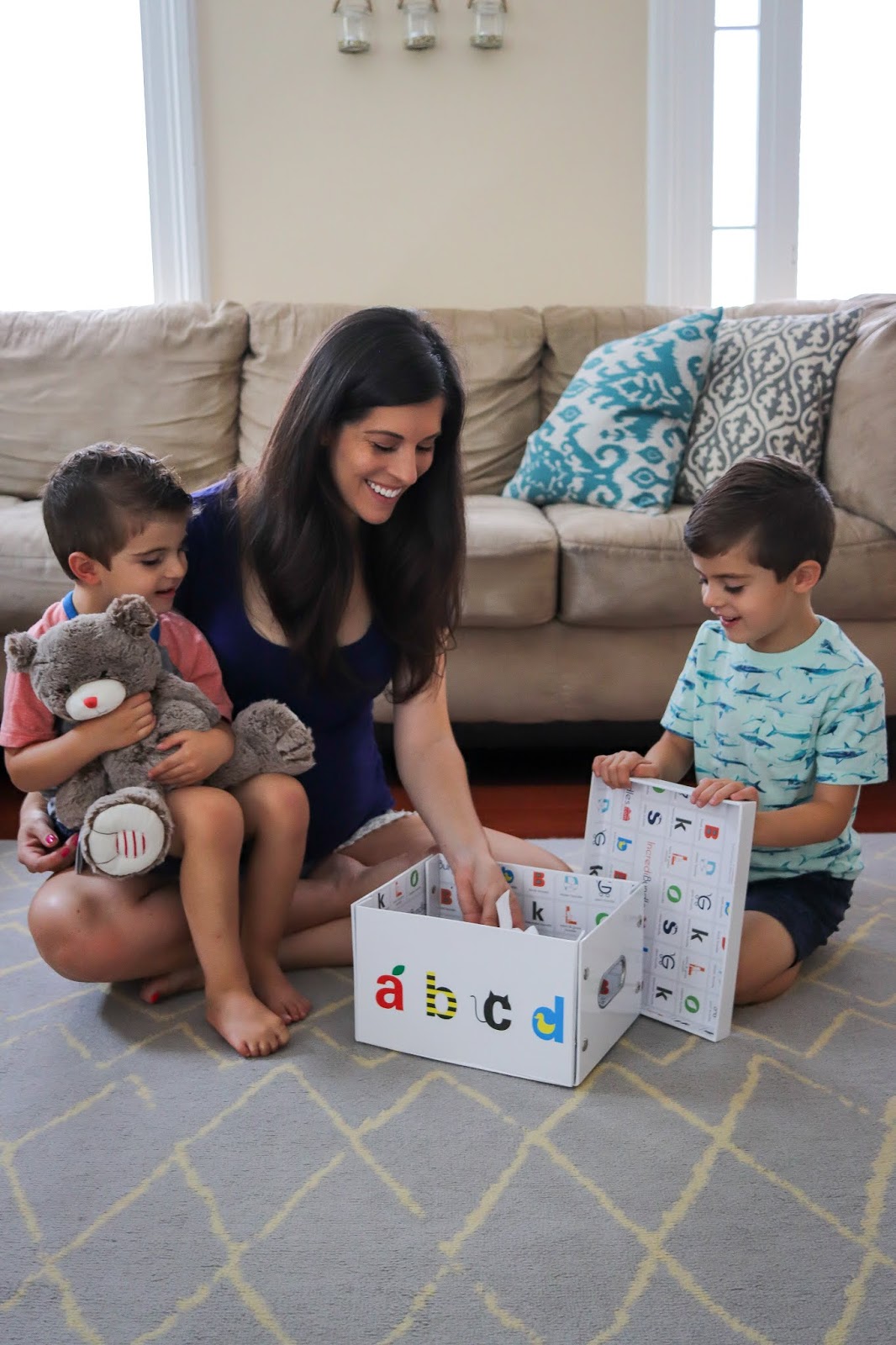 Beautifully Candid Diapers and Wipes Subscription With IncrediBundles