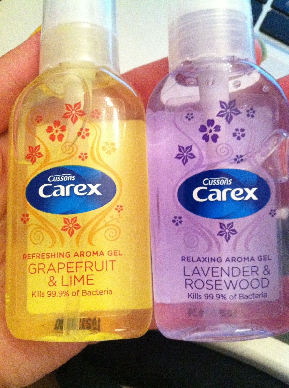 Scented Carex Hand Gel Discovering Beauty