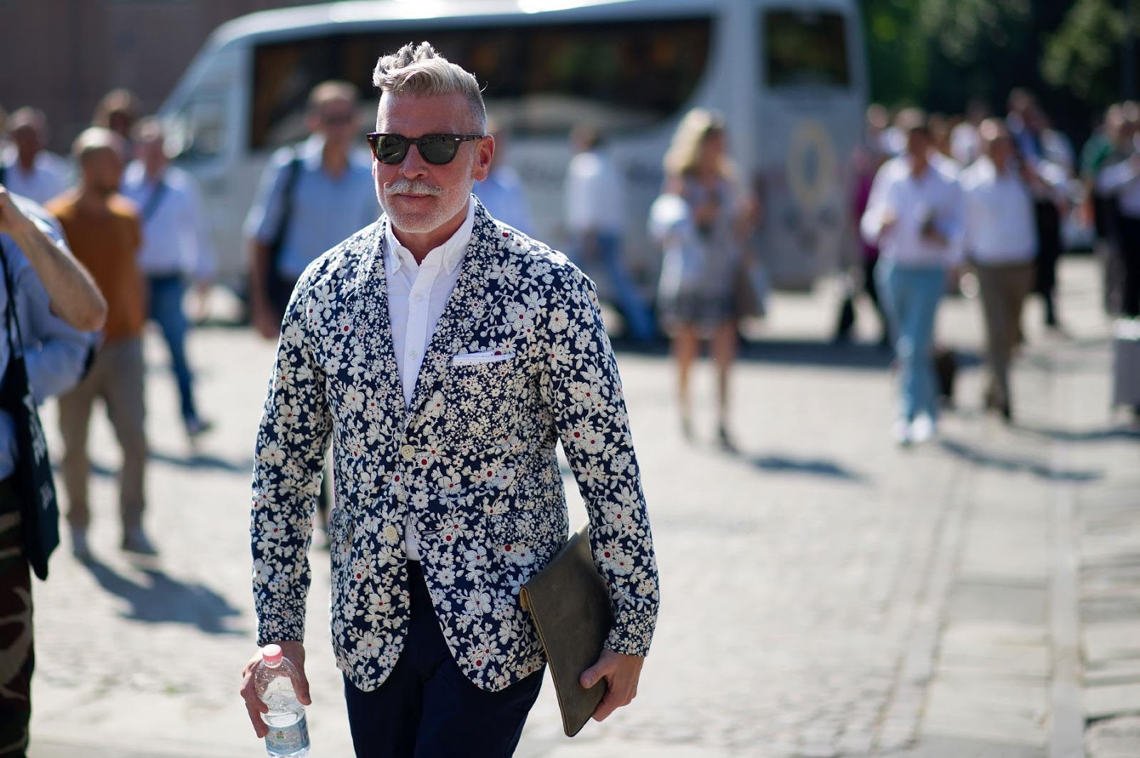 MIKE KAGEE FASHION BLOG : STREET STYLE SWAGGER AT THE PITTI UOMO SHOW ...