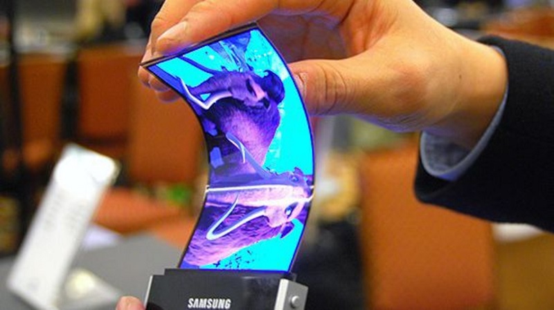 Samsung reportedly preparing foldable phone for January launch