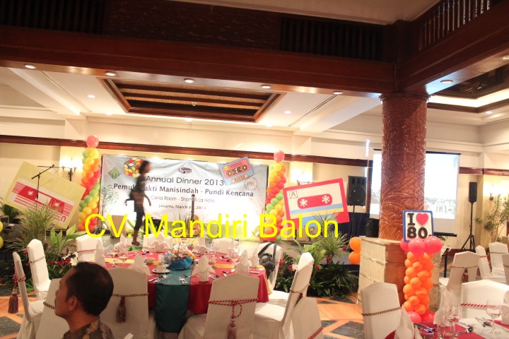 DEKORASI BALON: DEKORASI FAMILY GATHERING