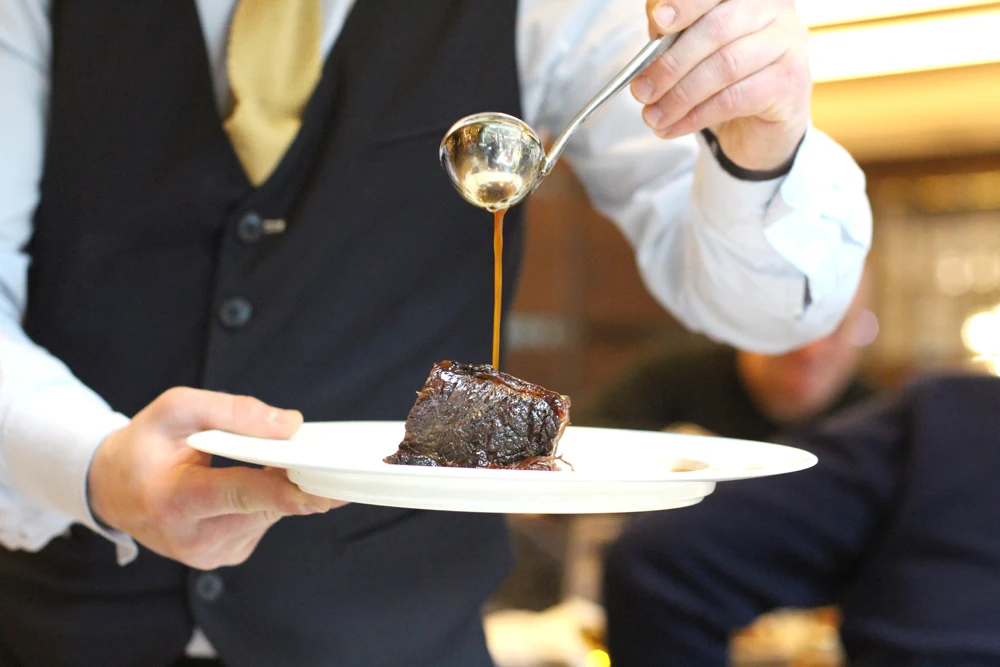 Beef for Saturday brunch at the Devonshire Club - London restaurant blog