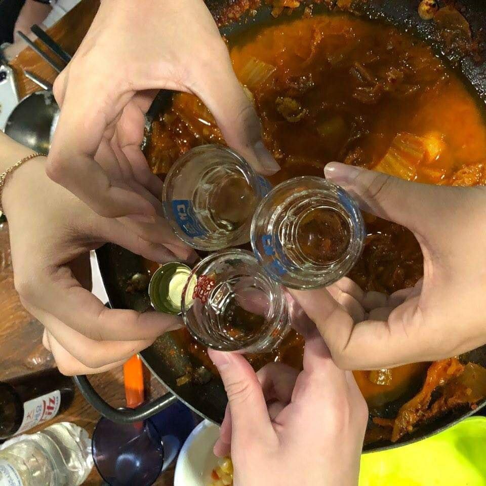 이미지에 대체텍스트 속성이 없습니다; 파일명은 74349344_1417027608454240_2724975699260604416_n.jpg 입니다.