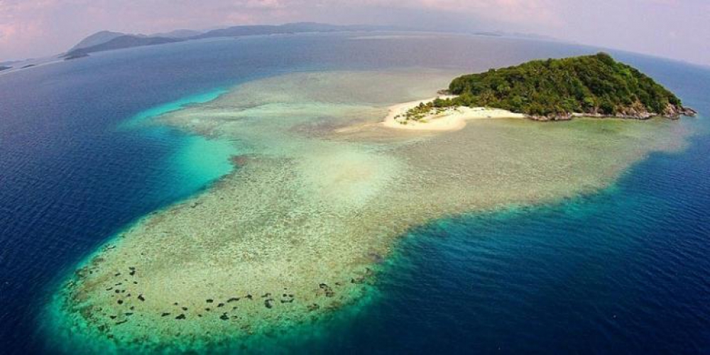 Berapa Ya pulau-pulau di Indonesia yang masih kosong ? - Berapa Yaa