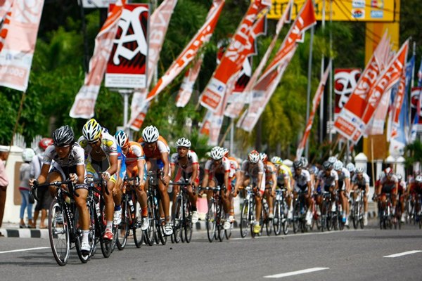 tour de singkarak 2012