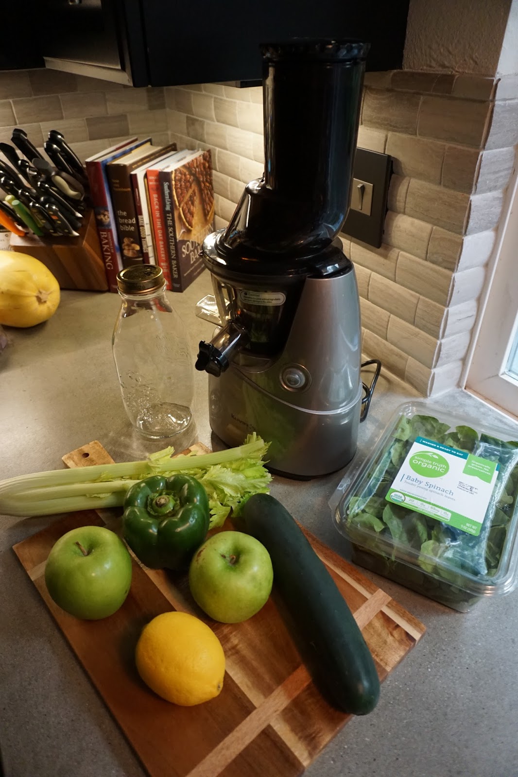 Stephenie's Detox Green Juice WEST COAST SOUTHERN