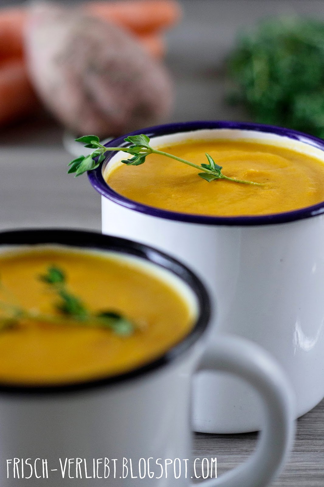 Suppe für die Seele | Süßkartoffel-Karotten-Suppe mit Kokosmilch ...