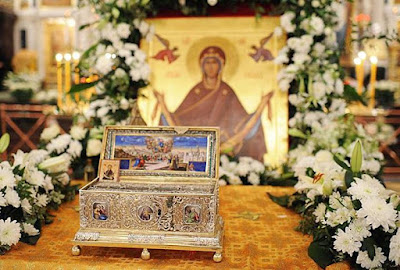 Αποτέλεσμα εικόνας για η αγια ζωνη στην ιερα μονη βατοπεδιου