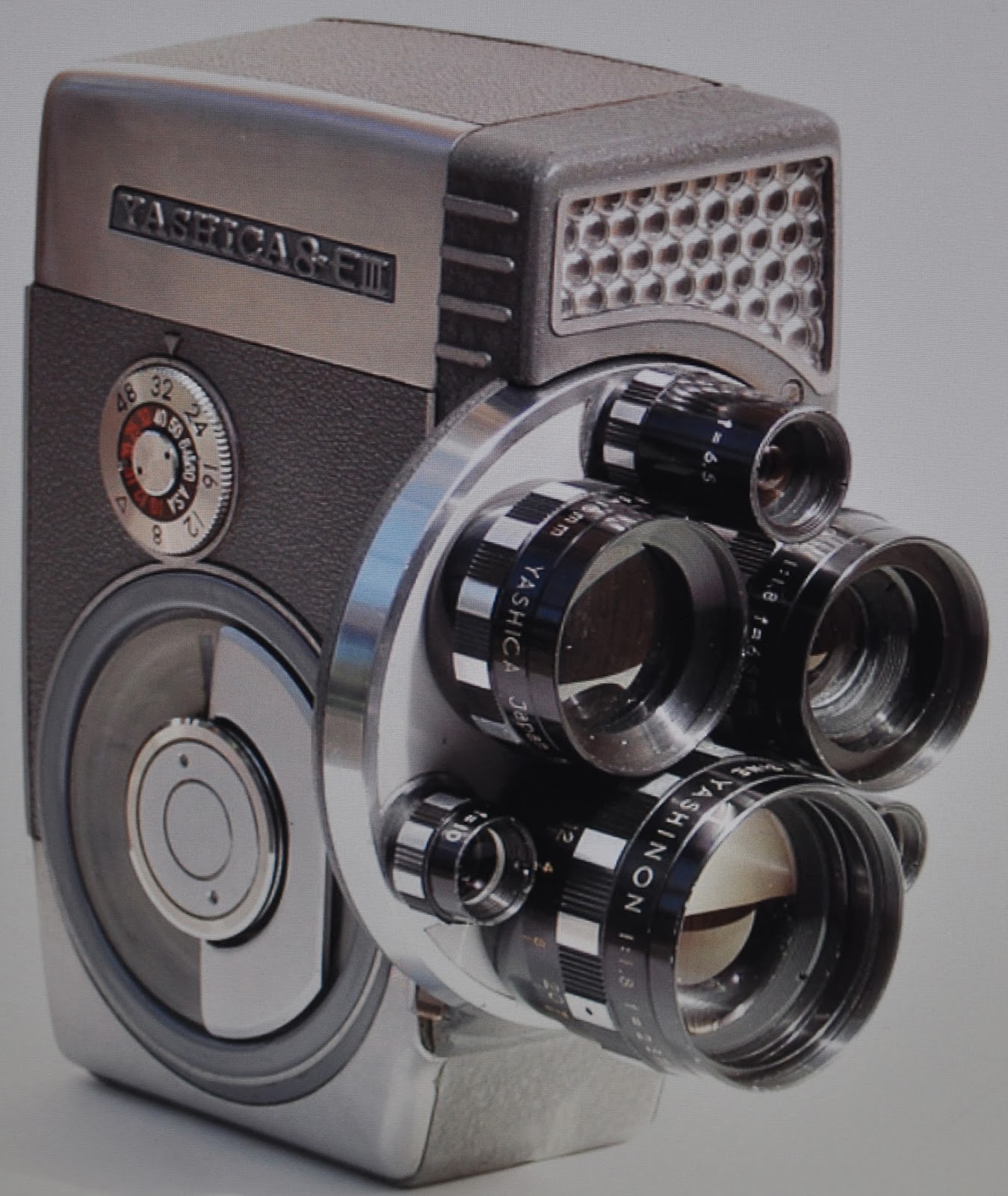 8mm映写機（ヤシカ8P） YASHICA 8P ヤシカ8mm映写機