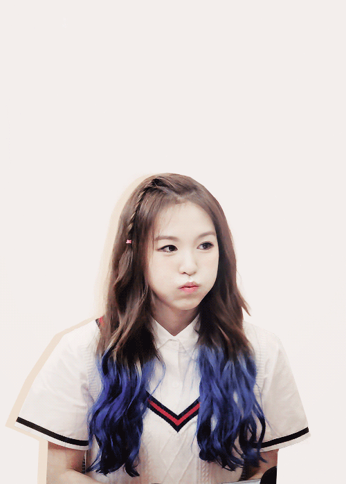 OLIVE Profil Wendy Red Velvet