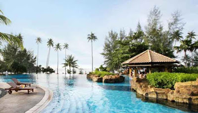 1 Bintan Island, The Icon of Riau, Bintan island, the treasure for the tourist who love beach, resort, surfing, relaxing, spa, and have culinare in one place. A spectacular place with low price to have your vacation.