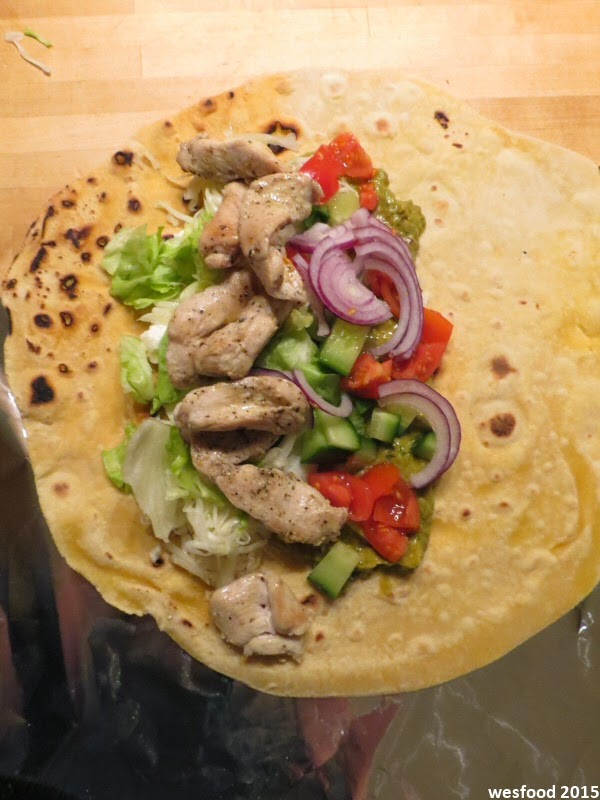 WesFood: Tortilla Wraps mit Salat und Huhn
