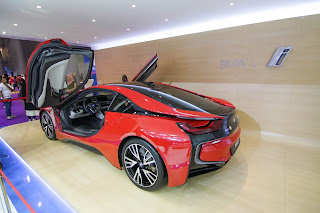 BMW i8 protonic red limited edition at Qatar Motor Show BMW i8 protonic red limited edition at Qatar Motor Show