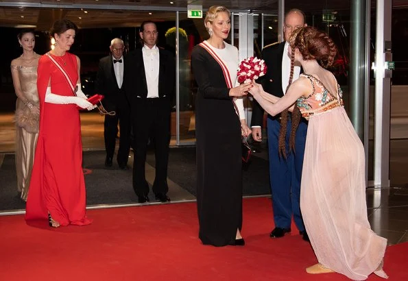 Princess Caroline wore Stella McCartney Cecilia cape gown. Princess Charlene Akris dress. Beatrice Borromeo wore Armani gown