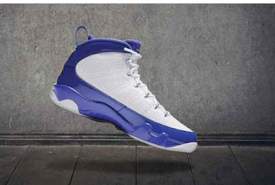 size 9 kobes