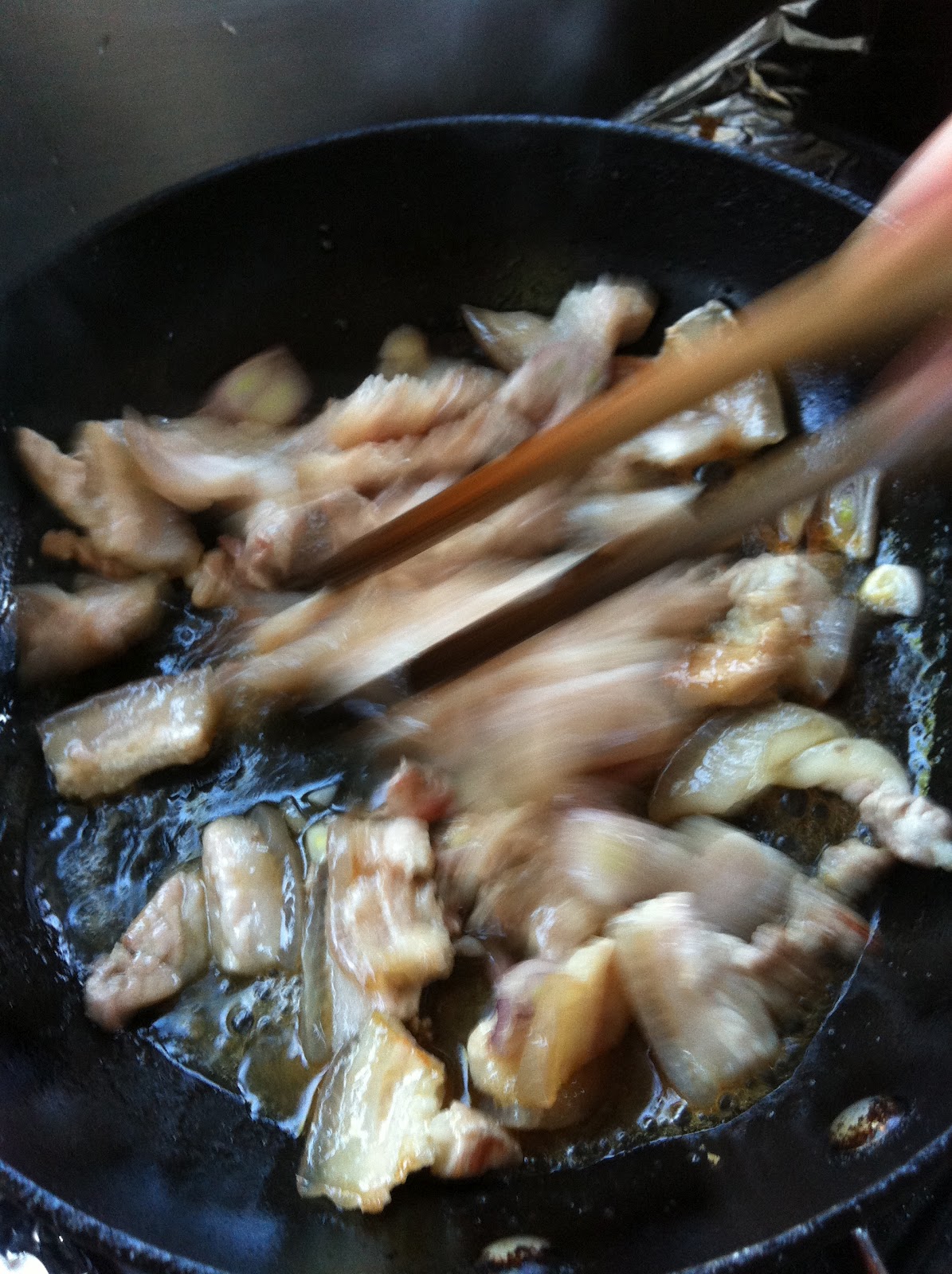 Tom Rim Thit Ba Roi (Caramel Shrimp with Pork Belly) EDIT