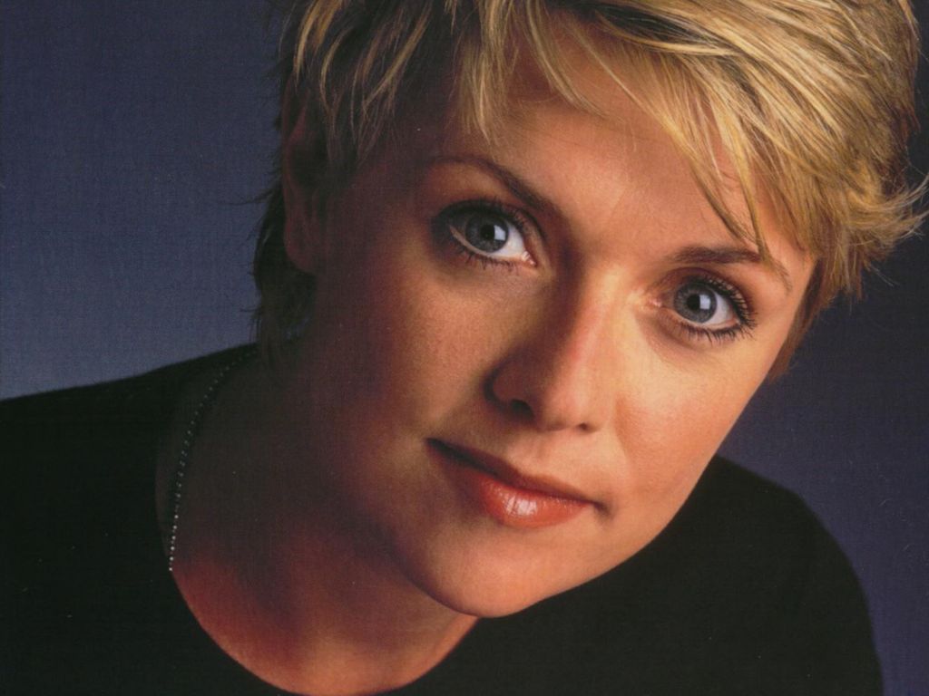 Amanda Tapping | New Thientas