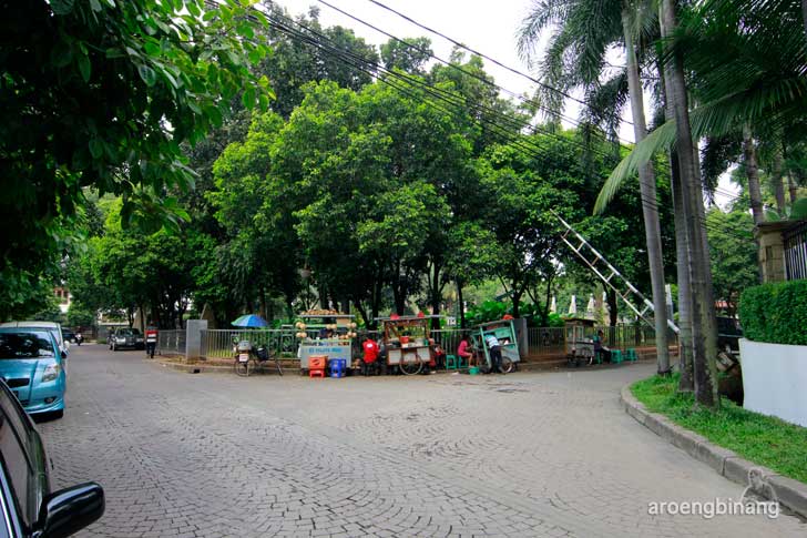 taman menteng jakarta pusat