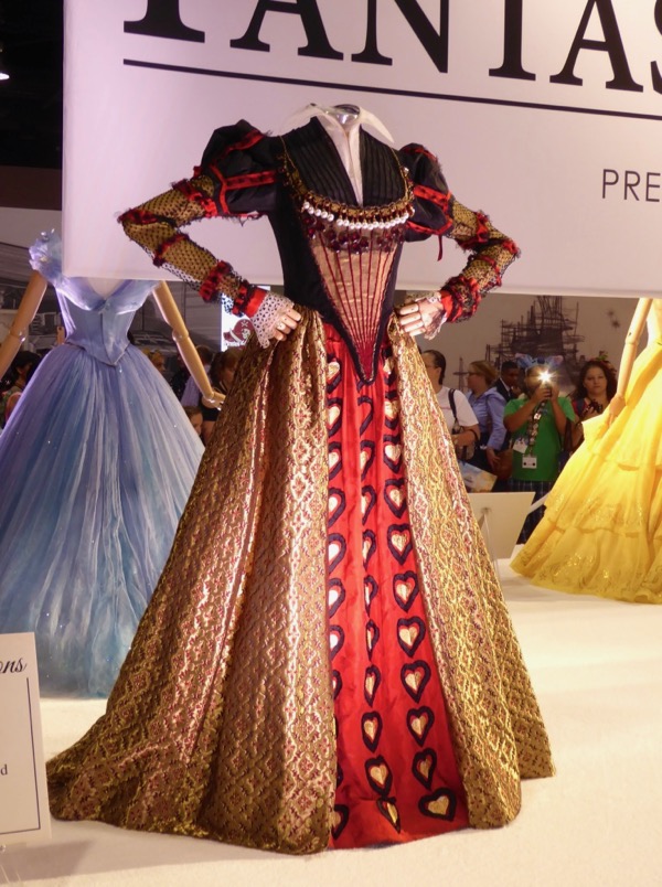 Hollywood Movie Costumes and Props: Fantastical Fashions at Disney's ...