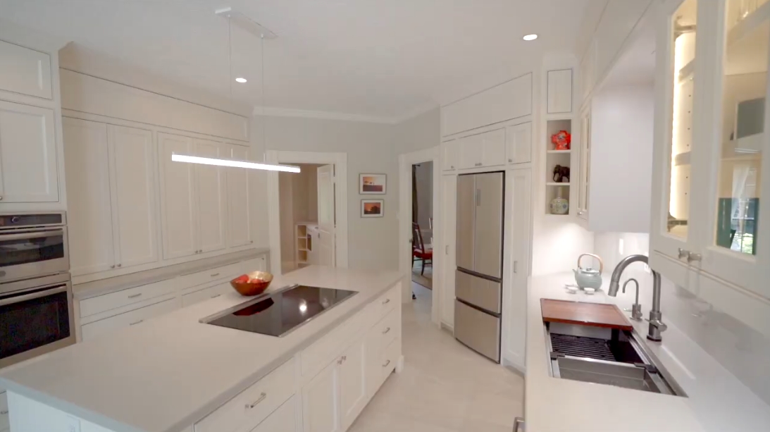 22 Photos vs. 15406 Old Stone Trail, Houston, TX Interior Design Luxury Home Tour