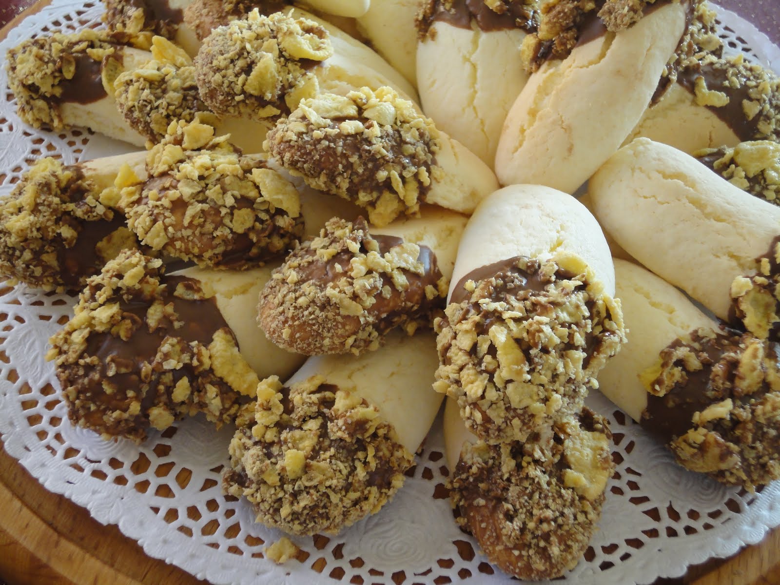 LEZZETİKRAM Cornflakes ve Çikolatalı Kurabiye