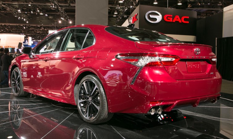 2021 Toyota Camry Hybrid Trim Levels & Configurations 2021 Toyota Camry Hybrid Trim Levels & Configurations