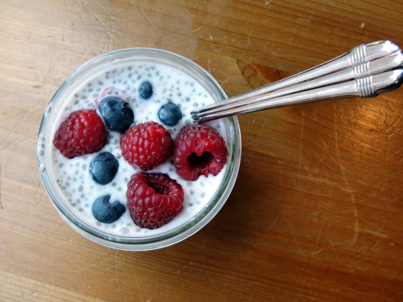 the-graceful-rose-easy-school-day-breakfast-ch-ch-ch-chia-pudding